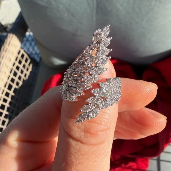 Angel Wings Crystal Burst Wrap Ring – High-Shine Adjustable Jewelry - Picture 10 of 12